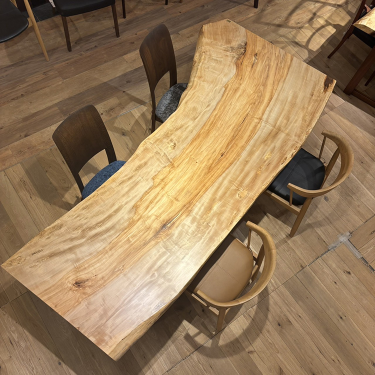 SOLD OUT】一枚板 トチ 1024-4 (W220cm) アウトレット品